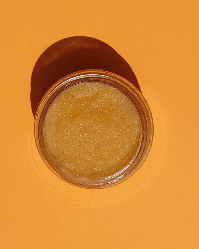 Iolite Lip Scrub